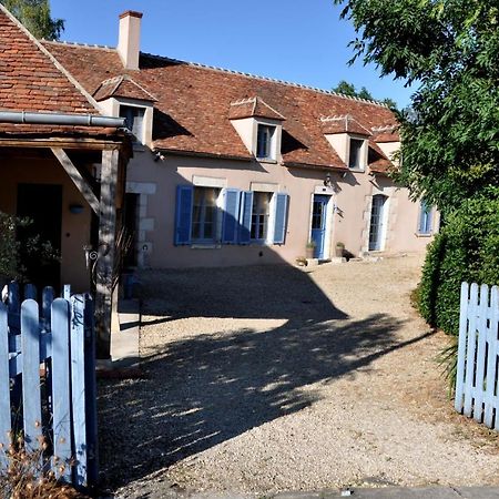 Hotel Le Vieux Saule Saints-en-Puisaye Exteriér fotografie